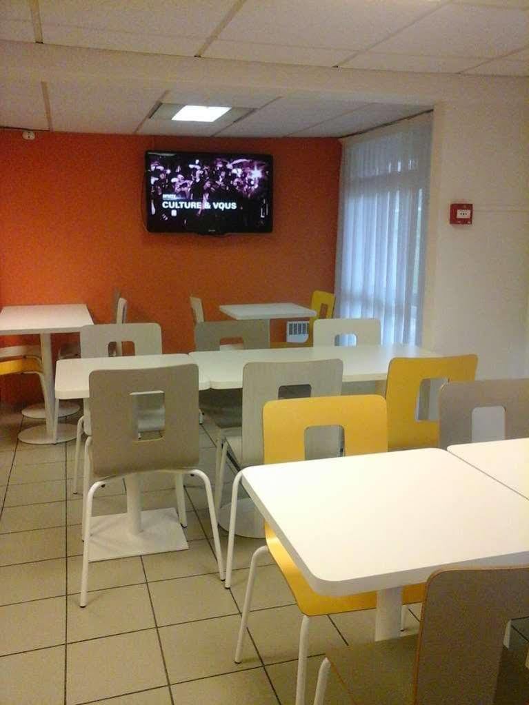 Premiere Classe Gueret Bagian luar foto